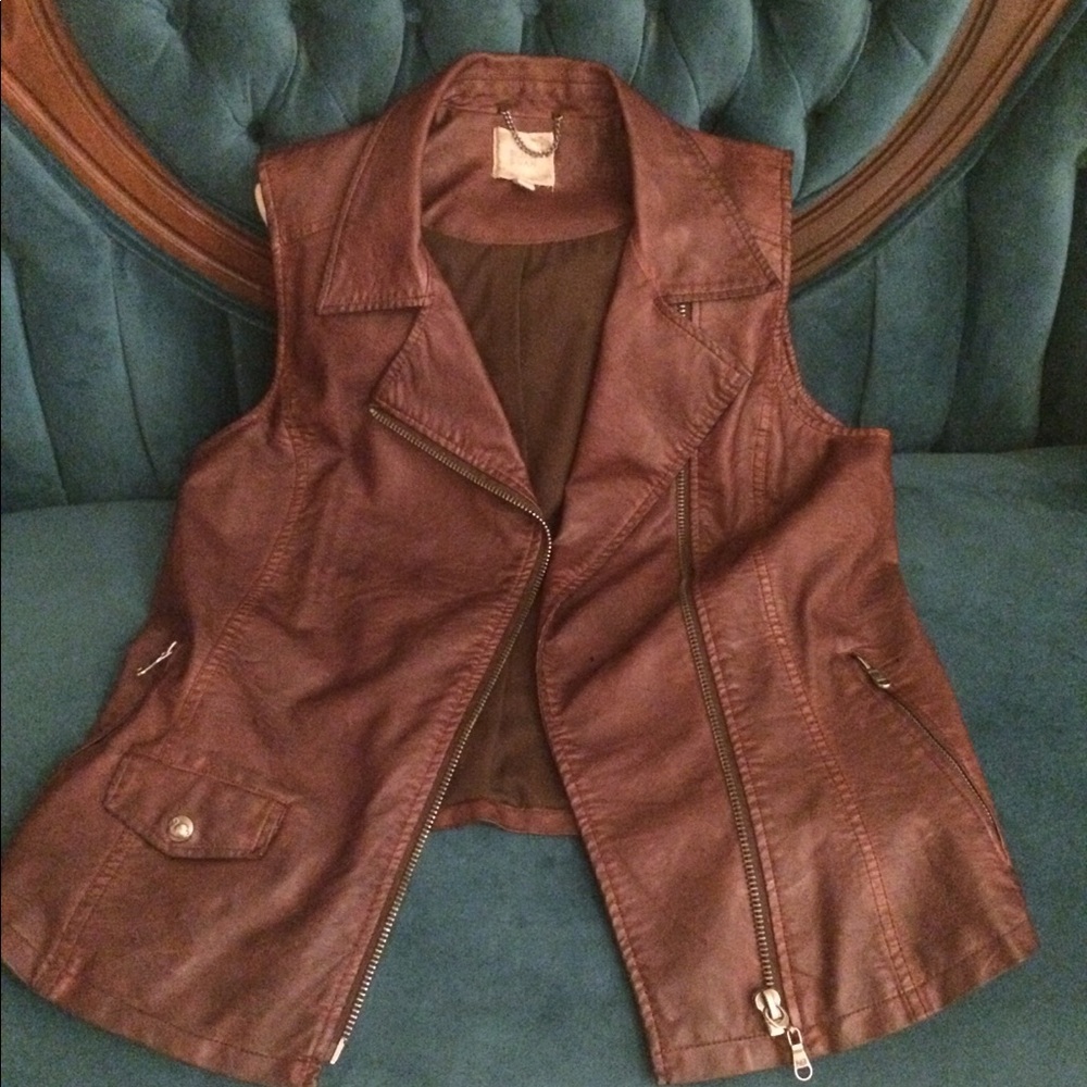 Black Swan distressed brown faux leather vest.NWT